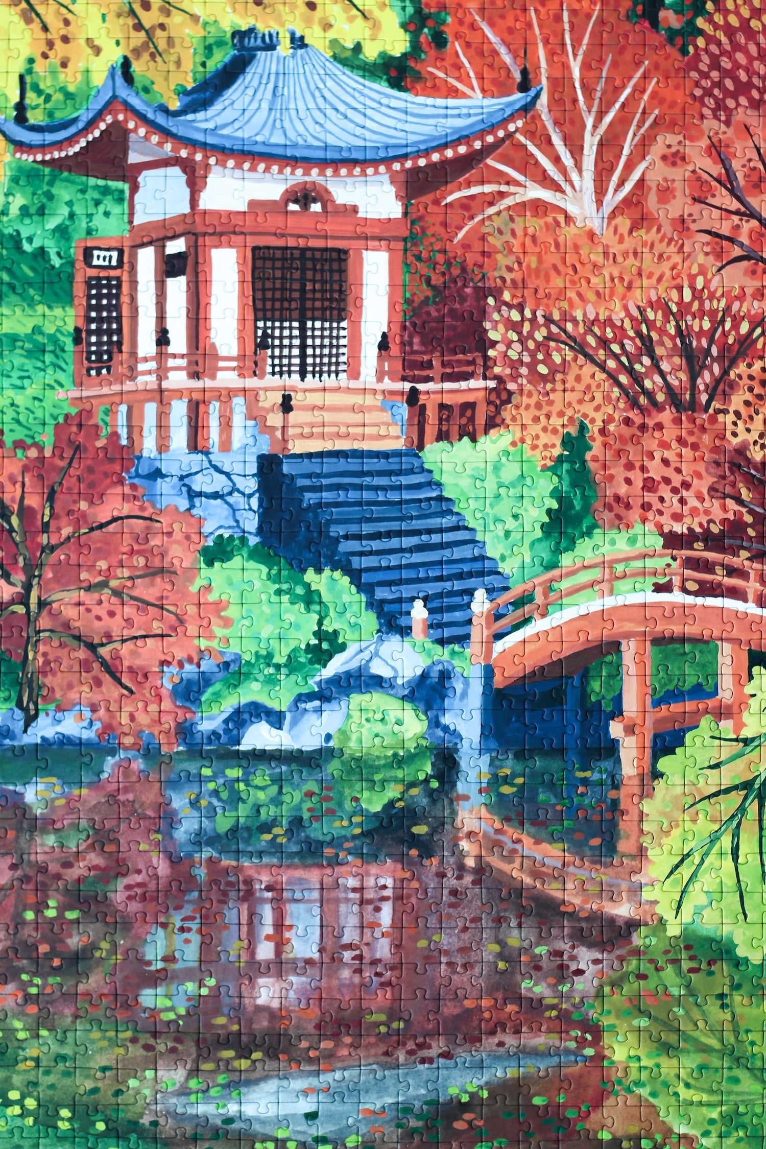Plastikfreies Puzzle für Erwachsene, das den Daigo-Ji Tempel in Kyoto, Japan im Herbst zeigt.