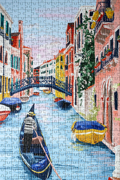 500-teiliges Puzzle für Erwachsene, das eine Gondola auf den Kanälen von Venedig zeigt.