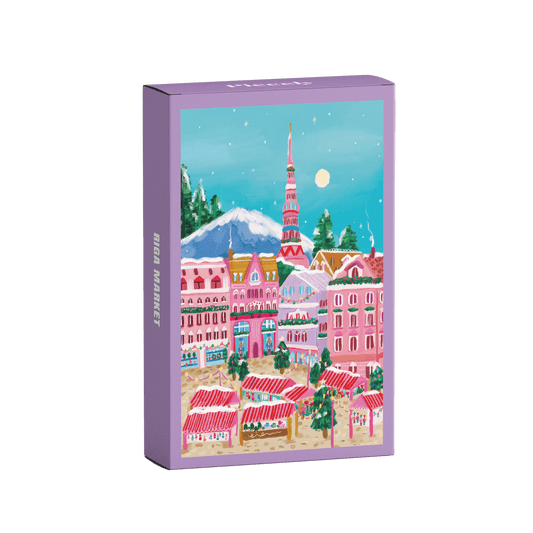 99-teiliges Minipuzzle für Erwachsene, das den Weihnachtsmarkt in Riga zeigt. Auf dem Platz befinden sich pinke Stände und geschmückte Weihnachtsbäume.